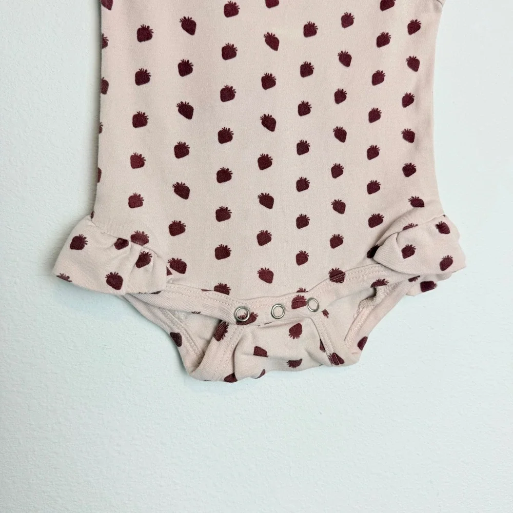 Kate Quinn Baby Girls Strawberry Print Ruffle Organic Cotton Bodysuit 3-6M Pink